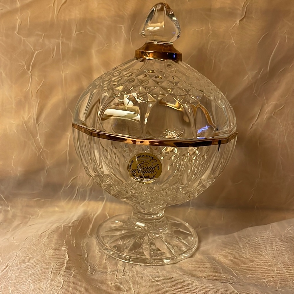 Cristal D’Arques-genuine lead crystal small candy dish w/gold rim & top, cut d…
